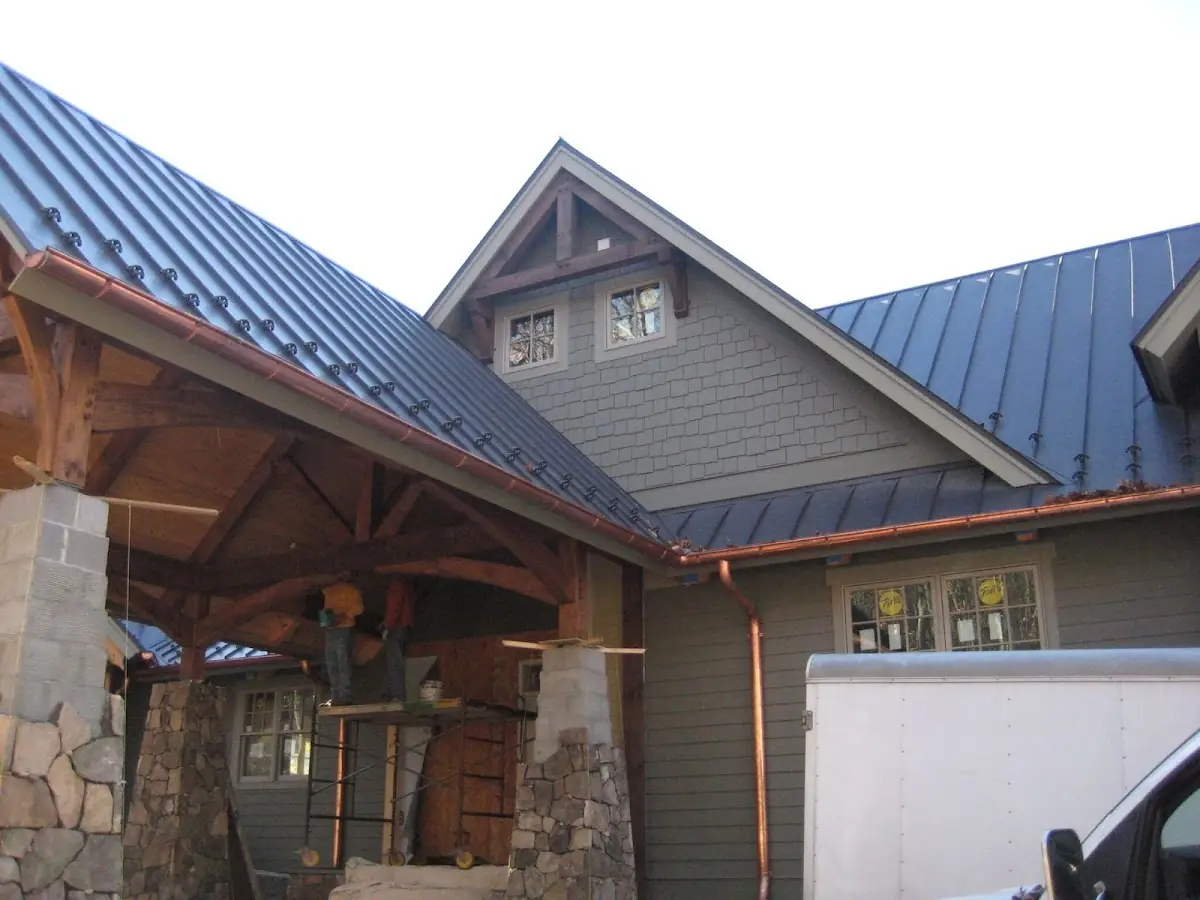 Craftsman Roofing team delivering quality roofing work in Carverdale